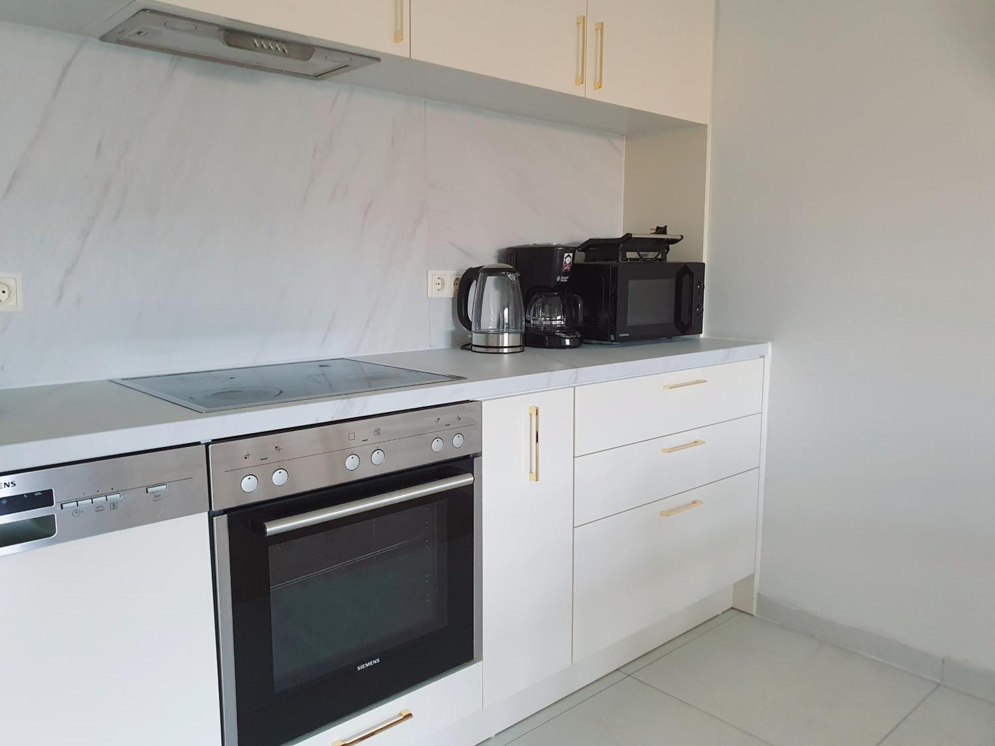Near Lake One Bedroom Cute Apartment Wina Bagian luar foto