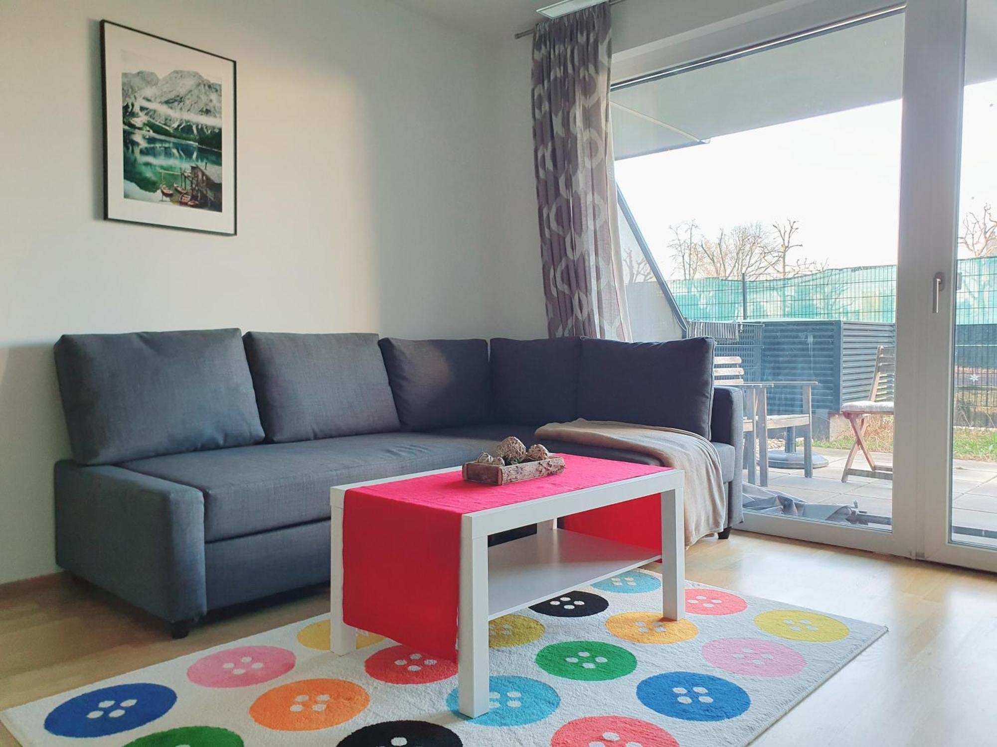Near Lake One Bedroom Cute Apartment Wina Bagian luar foto